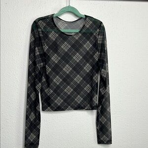 Black and Tan Fitted Crop Long Sleeve Blouse